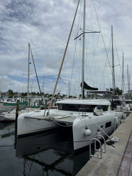 2019 Lagoon Lagoon 42