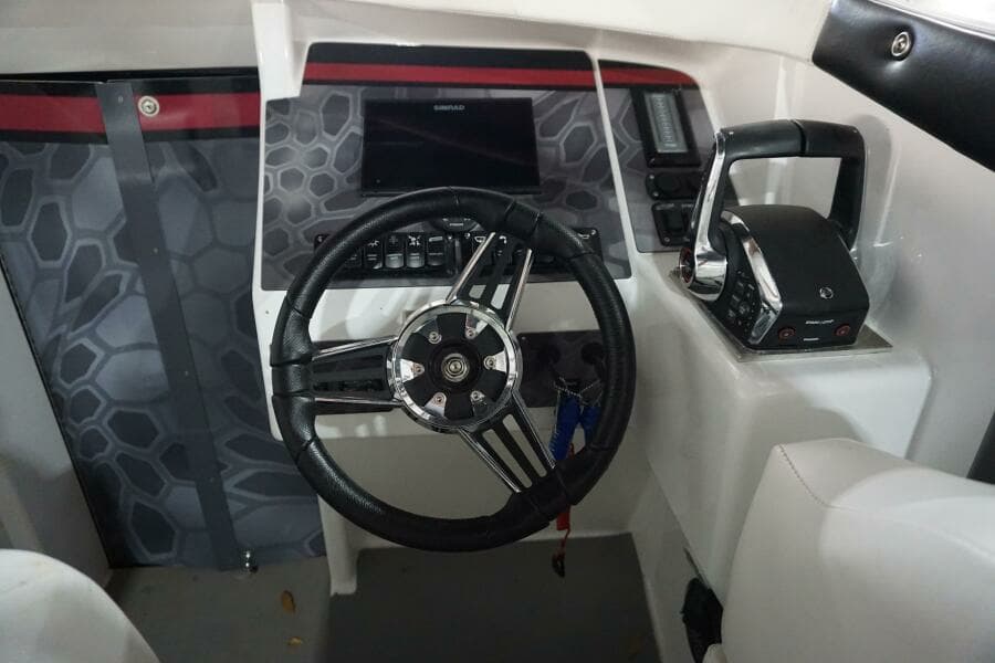 1998 32 Active Thunder 32 CC Ms. Rita Helm  (1)