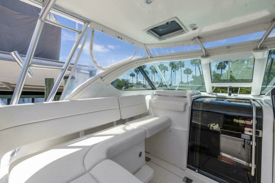 2006 Tiara Yachts 3200 Open