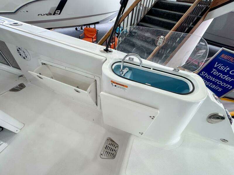 2024 Wellcraft 263 Fisherman