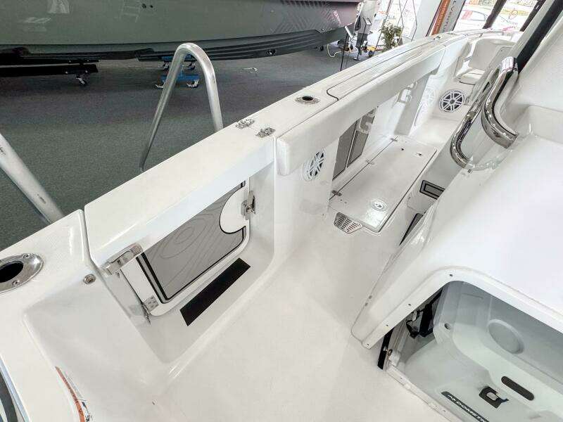 2024 Wellcraft 263 Fisherman