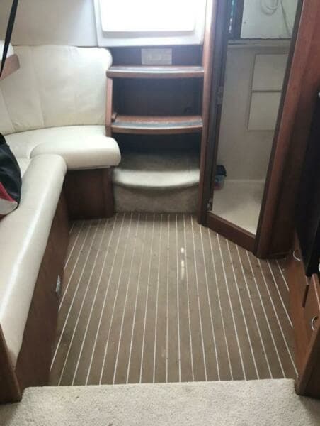 2002 Luhrs 32 Open