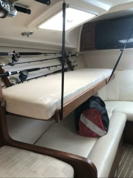2002 Luhrs 32 Open