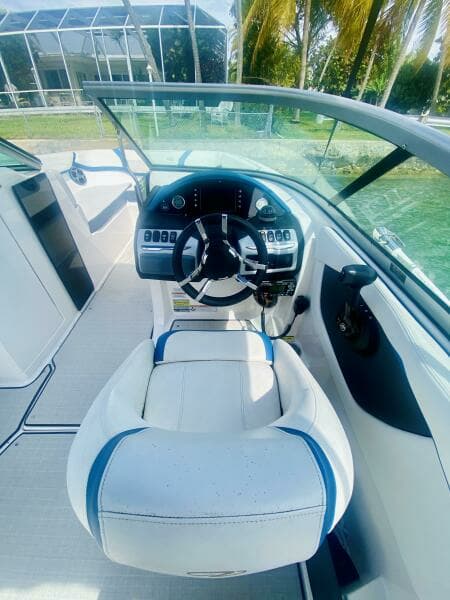 2016 Regal 22 Fasdeck