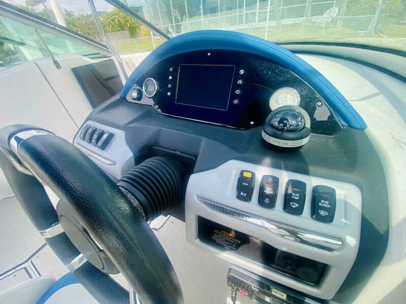 2016 Regal 22 Fasdeck