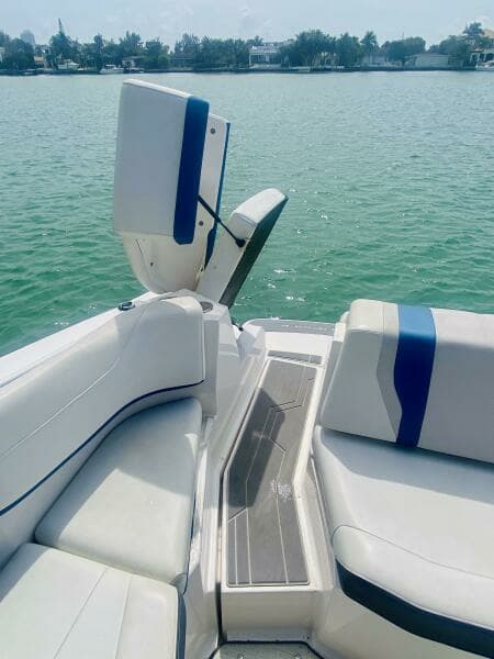 2016 Regal 22 Fasdeck