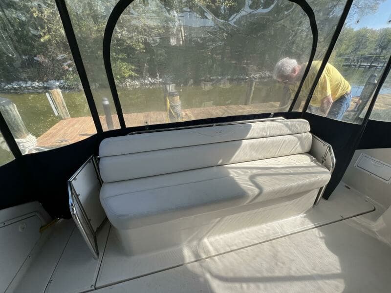 2000 Regal 4160 Commodore