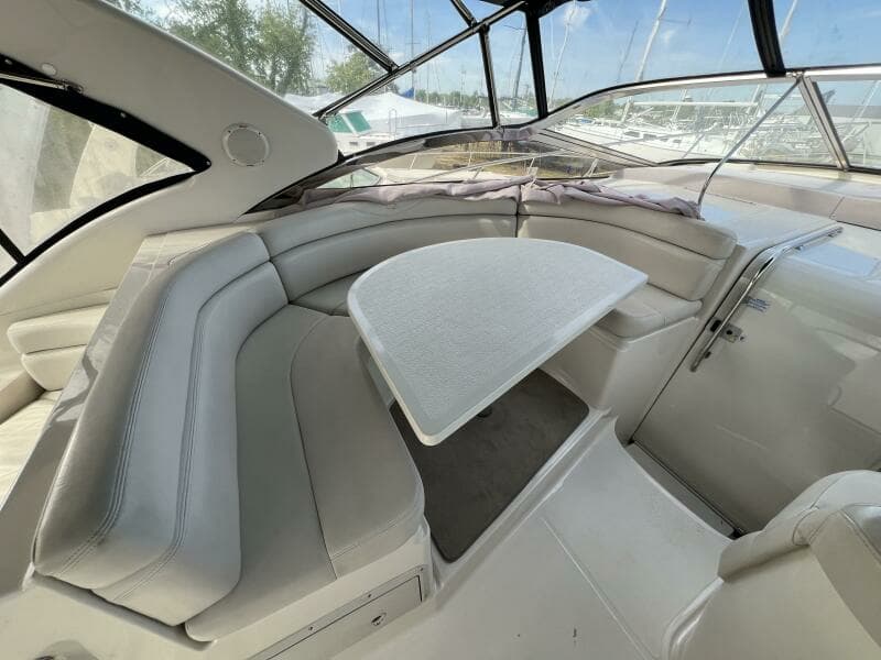 2000 Regal 4160 Commodore