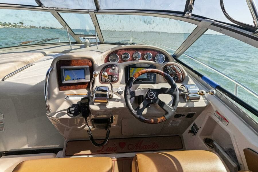 2006 Sea Ray 320 Sundancer