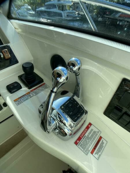 2010 Sea Ray 45 Sundancer