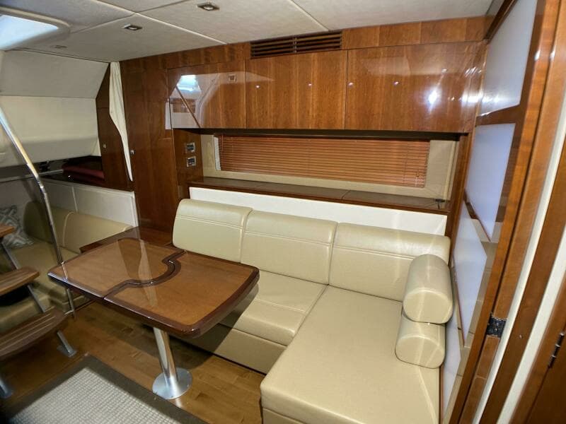2010 Sea Ray 45 Sundancer
