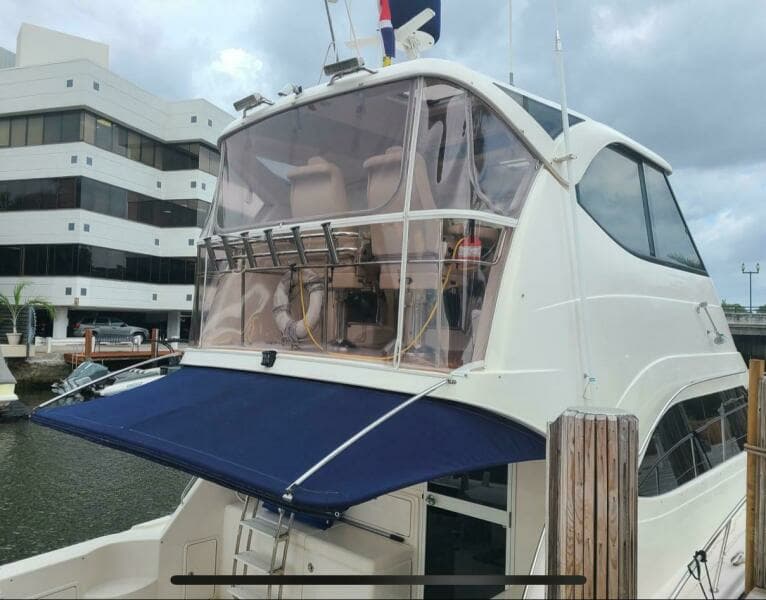 2009 Riviera 47 Enclosed Flybridge Series II