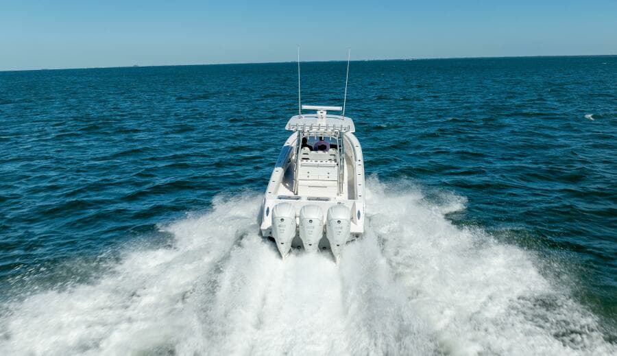 2021 Contender 39 FA