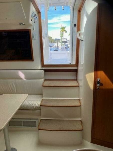 2000 Cabo 35 Express