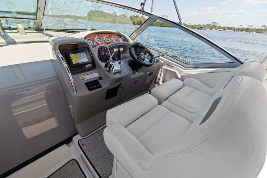 2006 Sea Ray 320 Sundancer