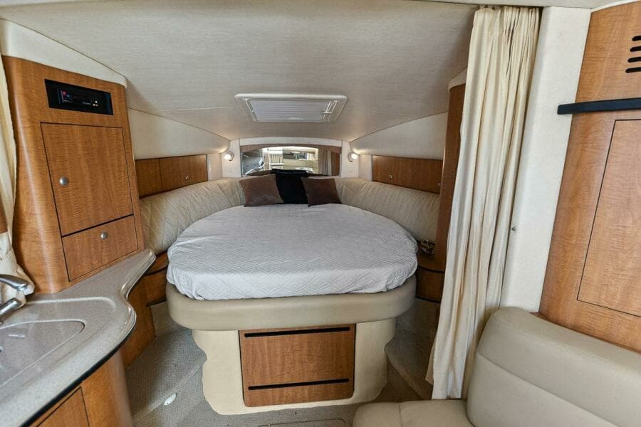 2006 Sea Ray 320 Sundancer
