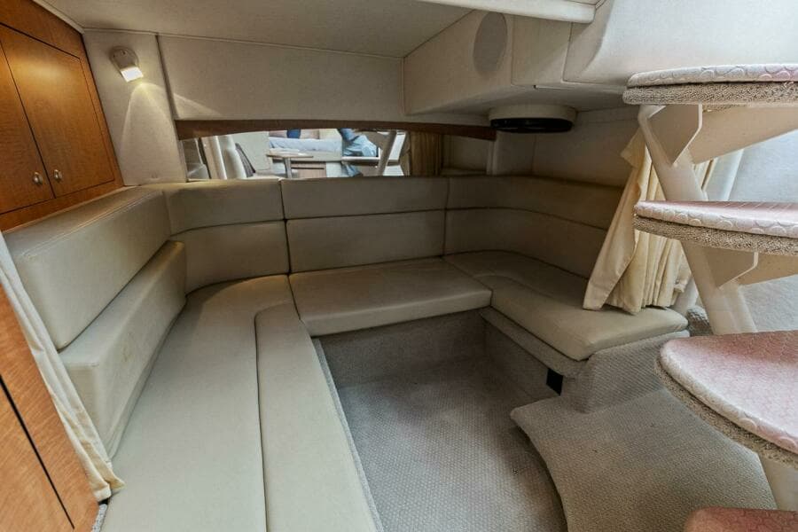 2006 Sea Ray 320 Sundancer