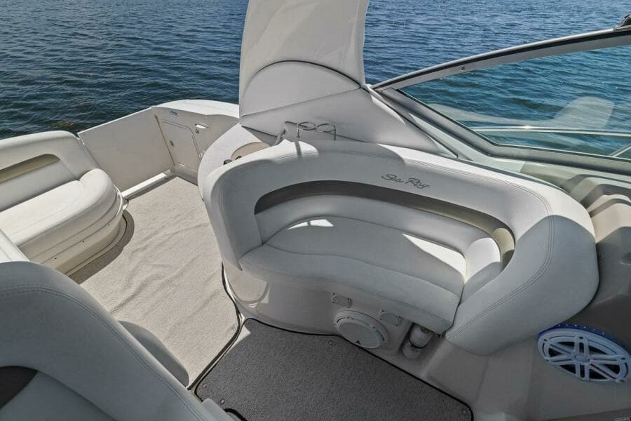 2006 Sea Ray 320 Sundancer