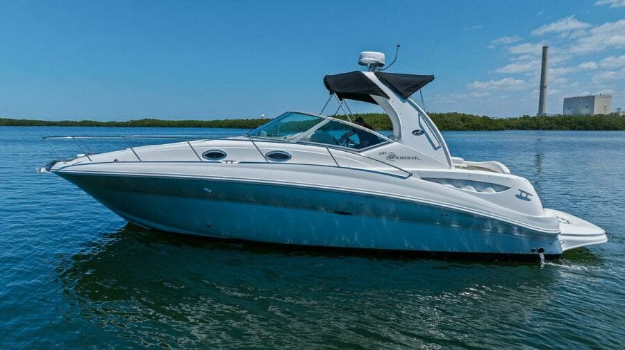 2006 Sea Ray 320 Sundancer