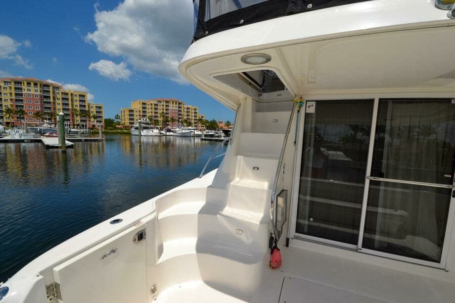 2007 Sea Ray 44 Sedan Bridge