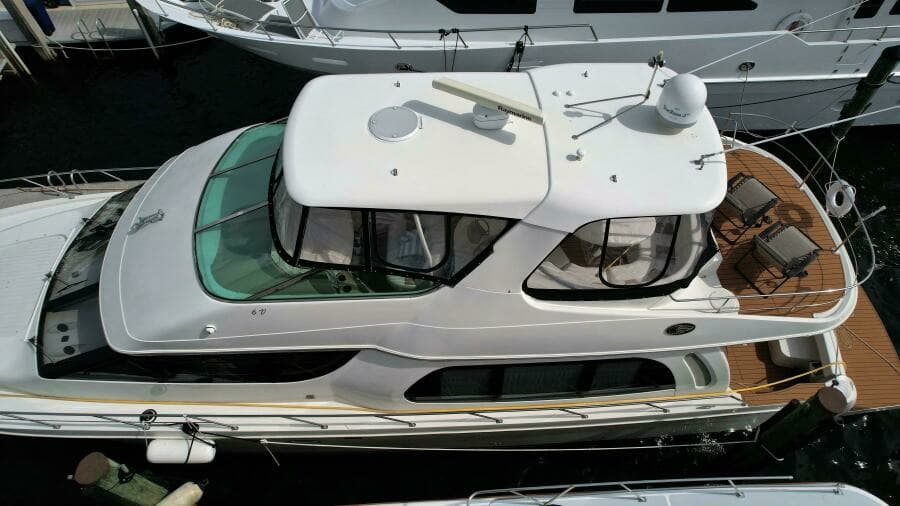 2006 Carver 56 Voyager