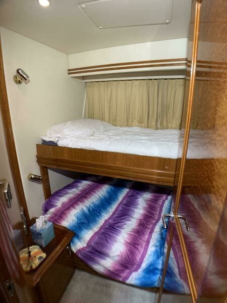 2006 Carver 56 Voyager