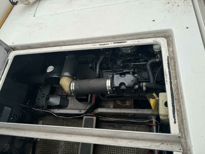 1990 Carver Mariner 3297