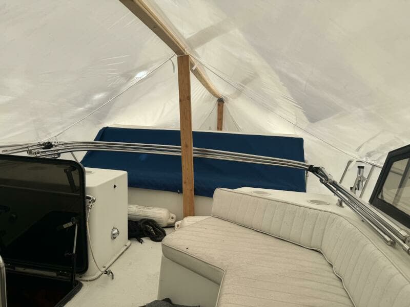 1990 Carver Mariner 3297