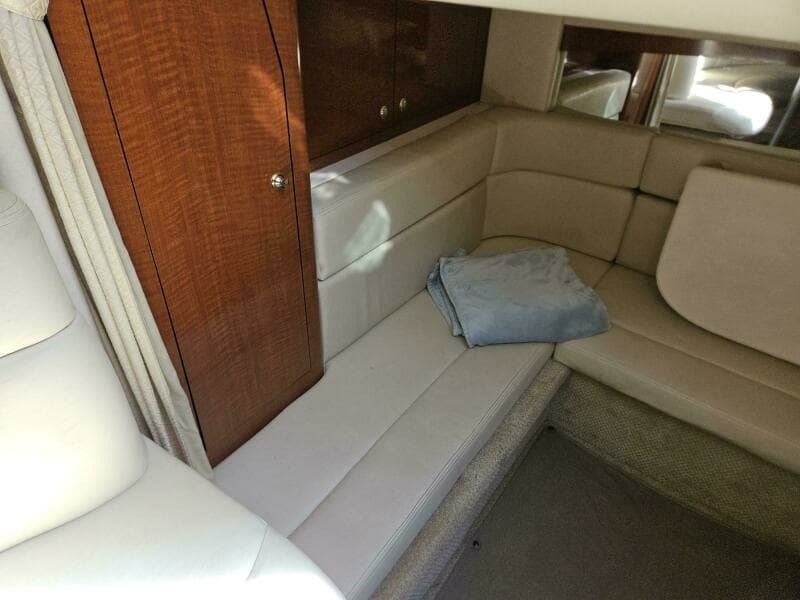 2004 Sea Ray 320