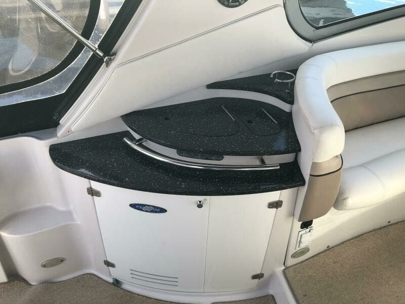 2007 Four Winns 318 Vista