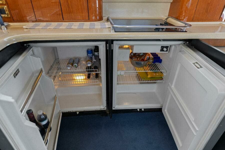 2000 Sea Ray 480 Sedan Bridge