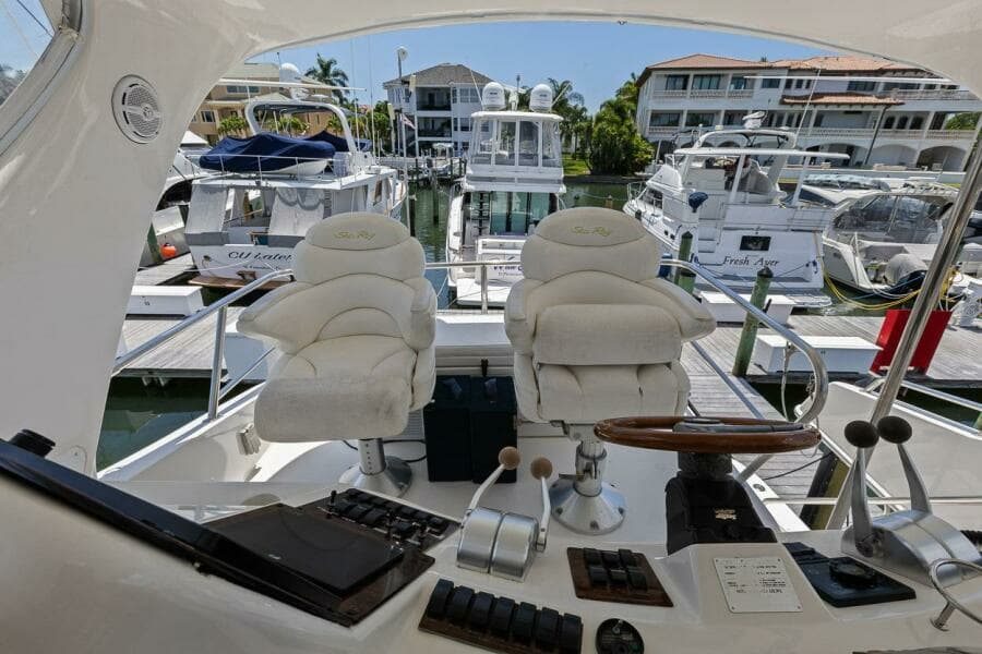 2000 Sea Ray 480 Sedan Bridge
