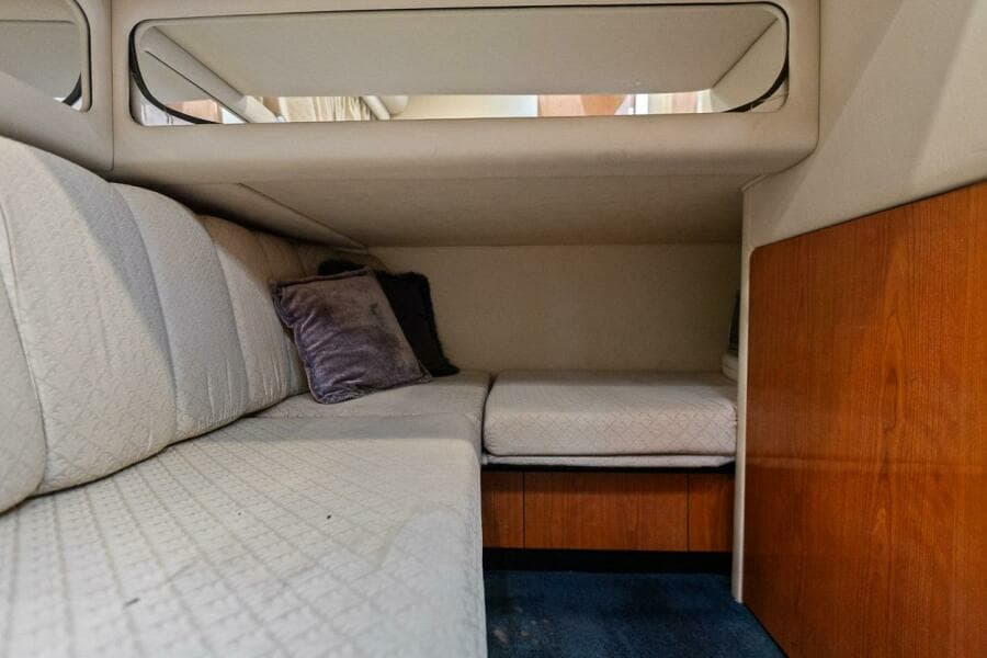 2000 Sea Ray 480 Sedan Bridge