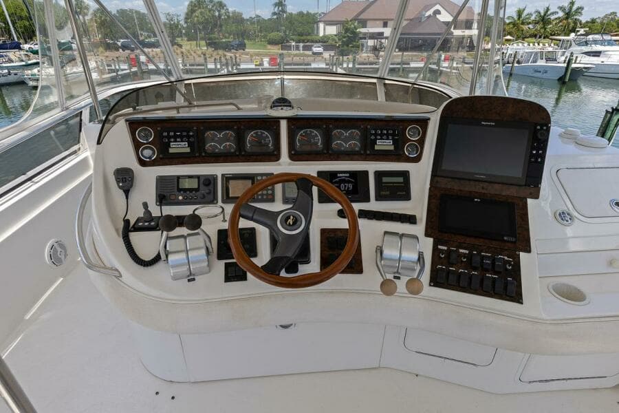 2000 Sea Ray 480 Sedan Bridge