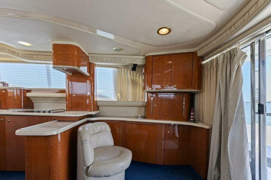 2000 Sea Ray 480 Sedan Bridge