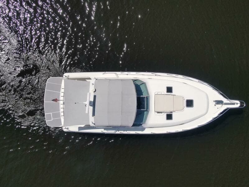 40 Tiara 1995 400 EXP 'SPROUT' Aerial View