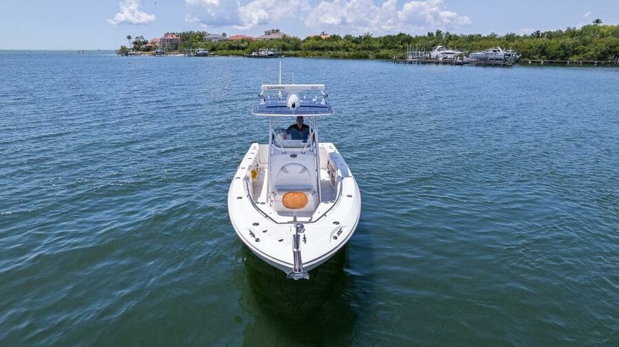 2005 Boston Whaler 270 Outrage