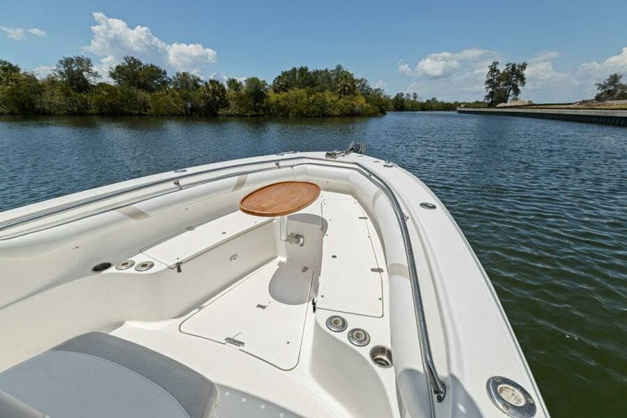 2005 Boston Whaler 270 Outrage