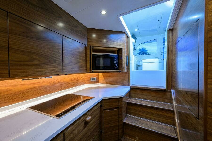 Viking 54 - TROUBLE FREE - Galley