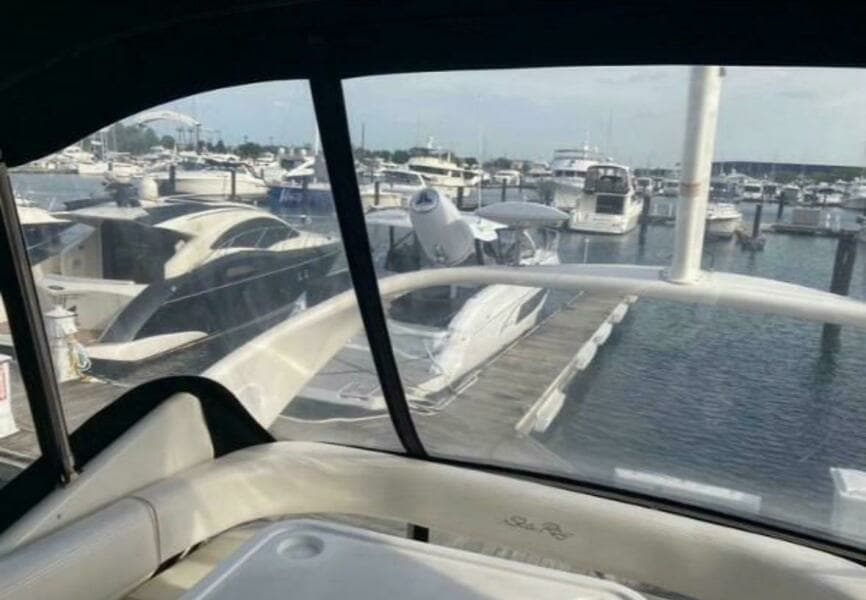 2001 Sea Ray 400 Sedan Bridge