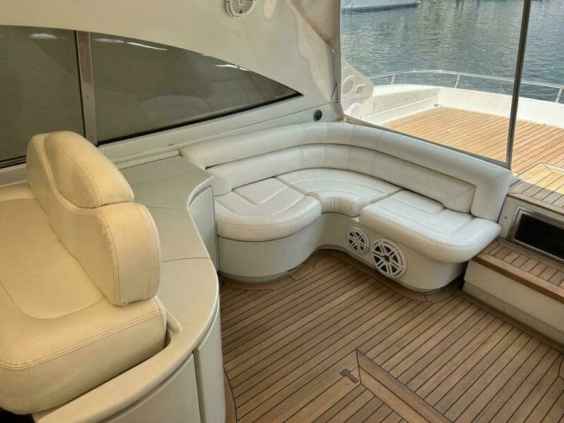1999 Pershing 54