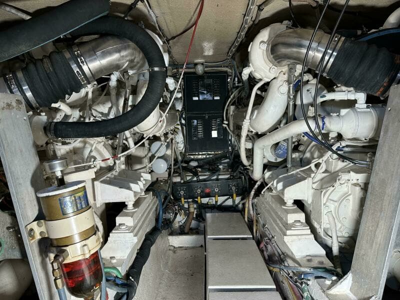 1992 Hatteras 50 Convertible