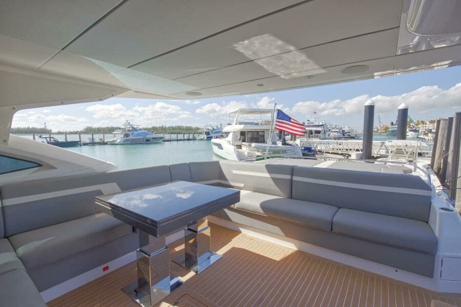 2023 Sunseeker Sport Yacht