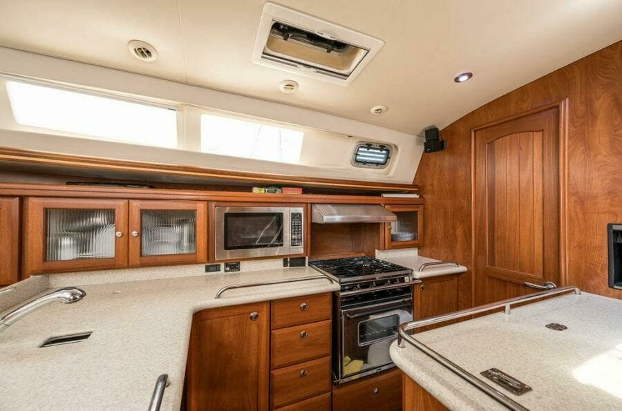 2010 Hunter 50 AC