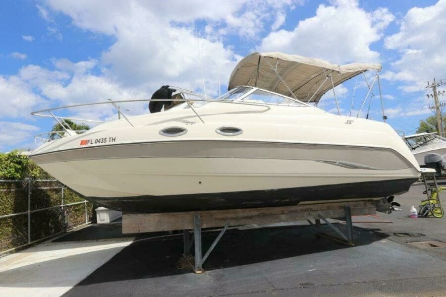 2006 Stingray 240 CS