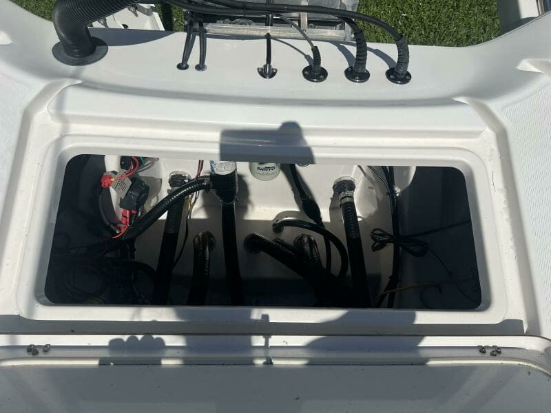 2019 Blue Wave 2800 Pure Hybrid