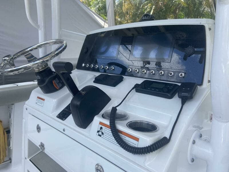 2022 Sportsman Open 232 Center Console