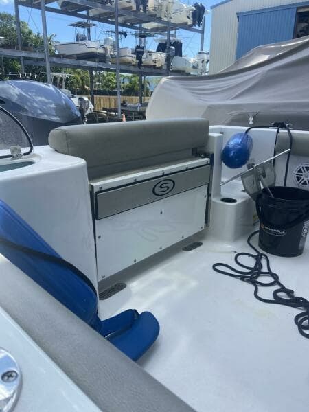 2022 Sportsman Open 232 Center Console