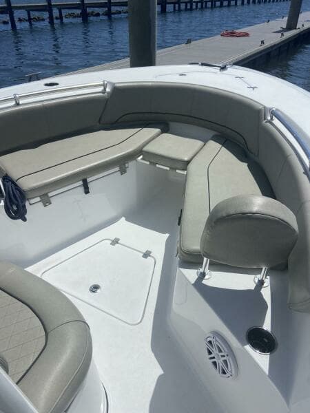 2022 Sportsman Open 232 Center Console