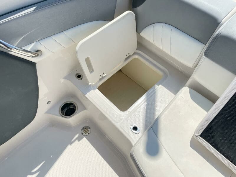 2020 Chaparral 210 SSI